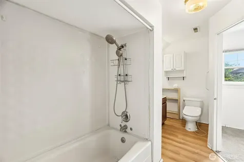 4849 48th Avenue SW Seattle WA 98116