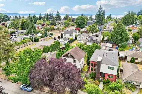4849 48th Avenue SW Seattle WA 98116