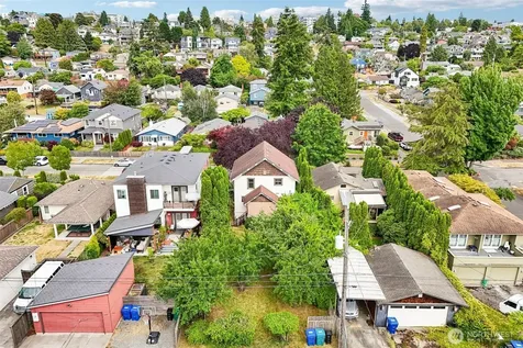 4849 48th Avenue SW Seattle WA 98116