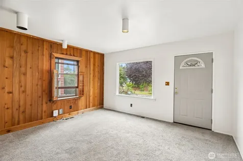 4849 48th Avenue SW Seattle WA 98116