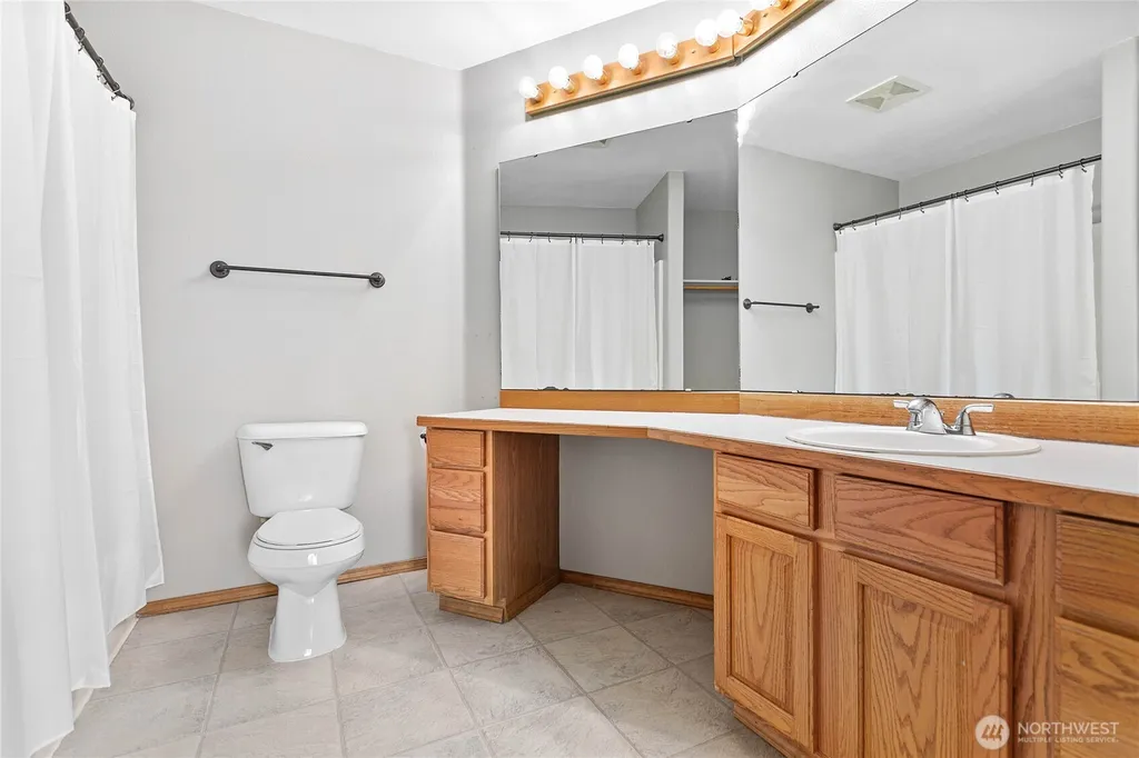 1619 Valhalla Street Bellingham WA 98226