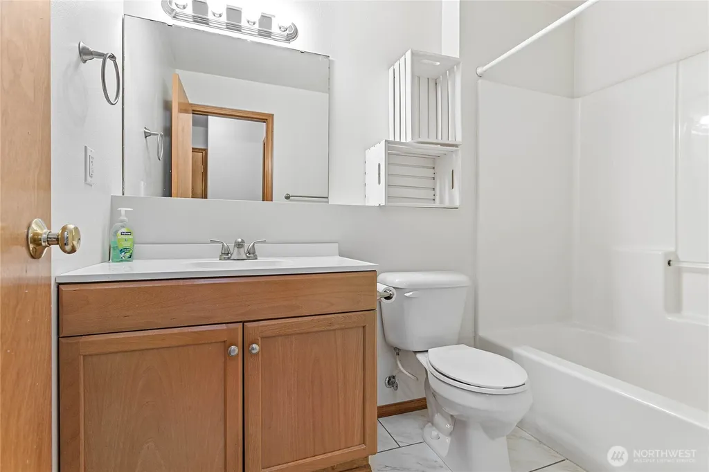 1619 Valhalla Street Bellingham WA 98226