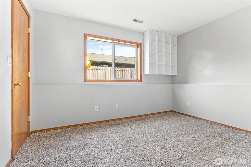 1619 Valhalla Street Bellingham WA 98226