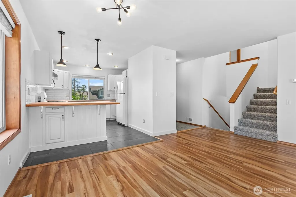 1619 Valhalla Street Bellingham WA 98226