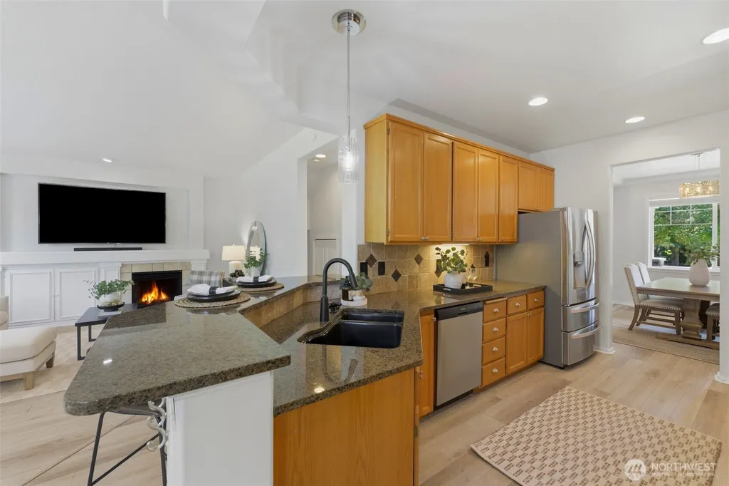 3331 Laurelwood Circle NE Tacoma WA 98422