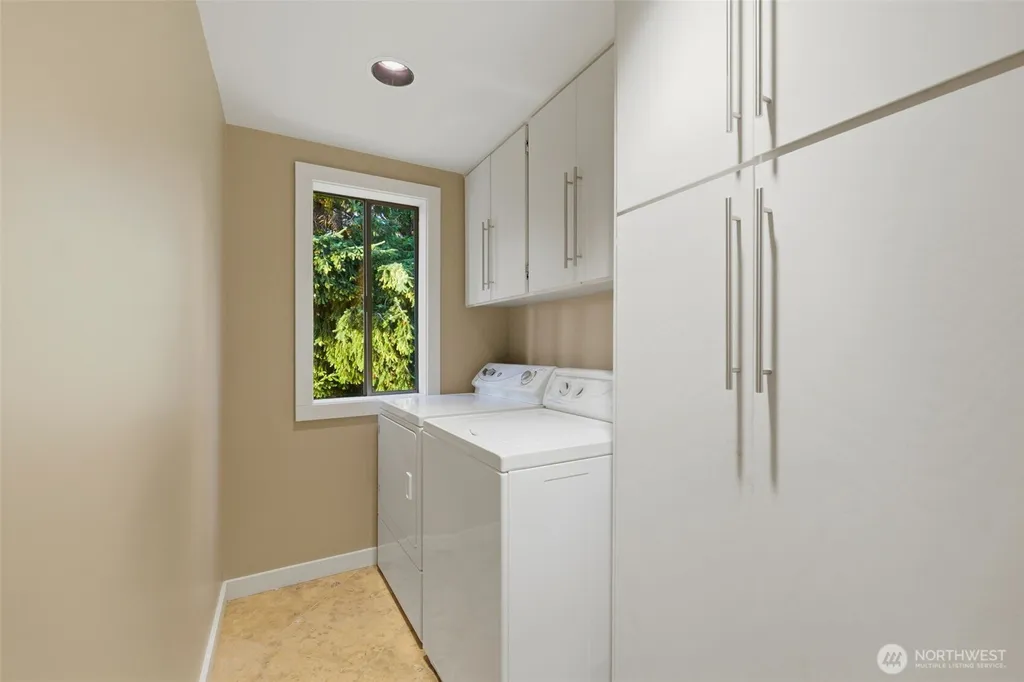 3016 N Narrows Drive Tacoma WA 98407