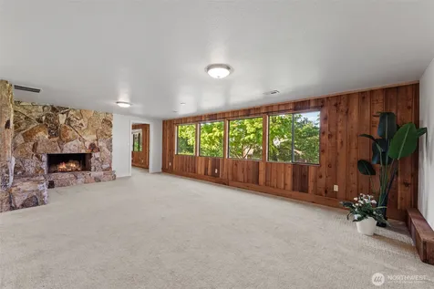 14910 SE 49th Street Bellevue WA 98006