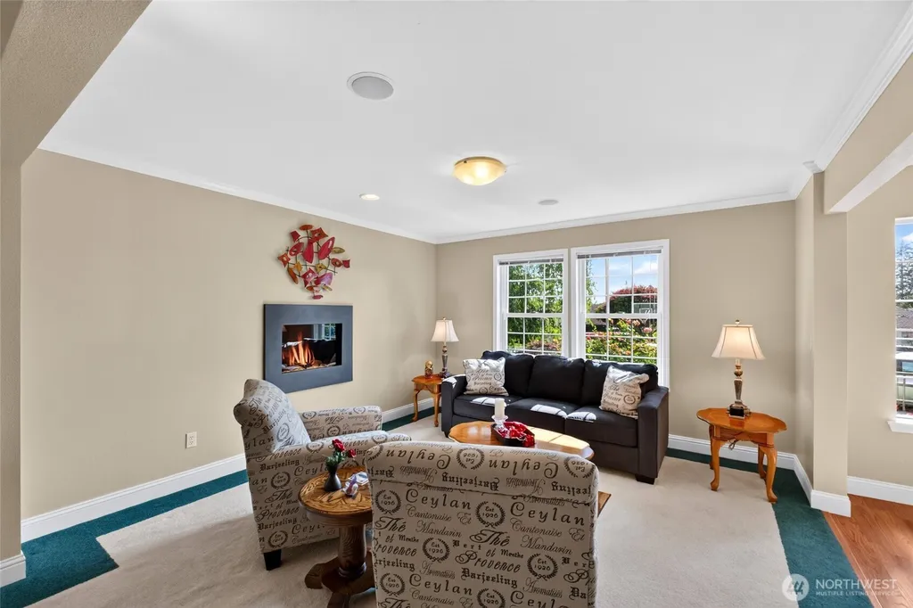 2815 199th Avenue Ct East Lake Tapps WA 98391