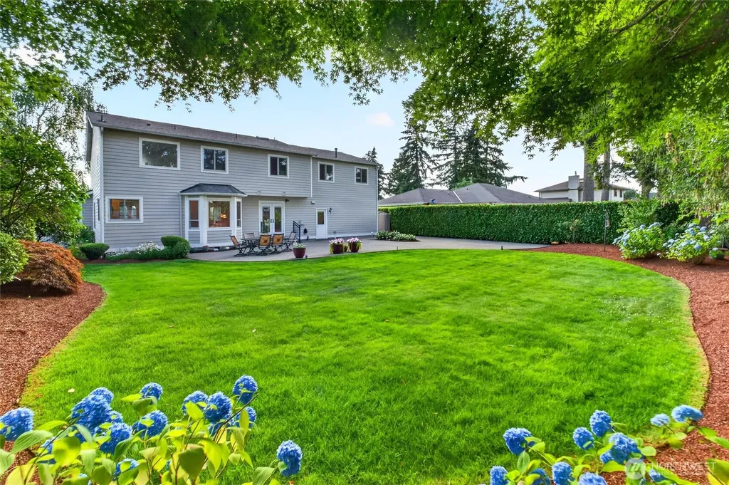 2815 199th Avenue Ct East Lake Tapps WA 98391