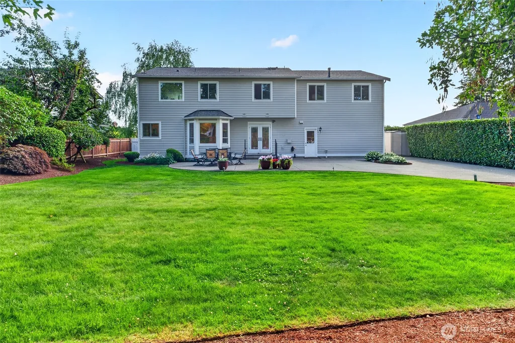 2815 199th Avenue Ct East Lake Tapps WA 98391