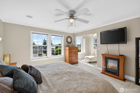 2815 199th Avenue Ct East Lake Tapps WA 98391