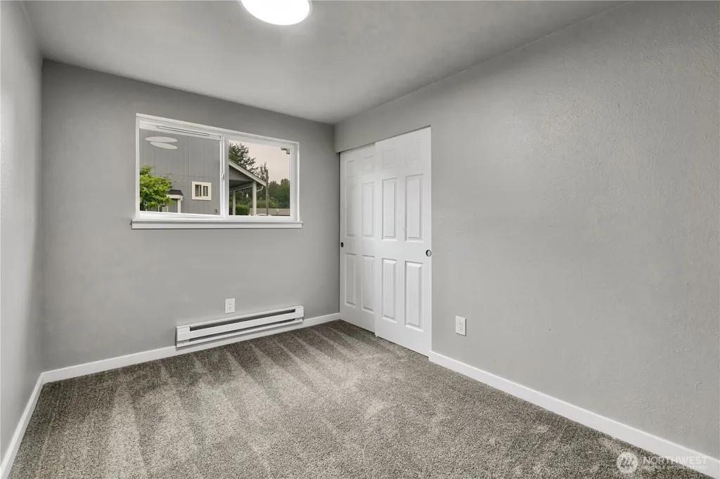 14314 127th Avenue E Puyallup WA 98374