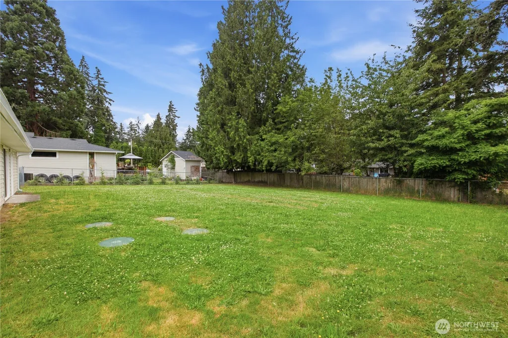 14314 127th Avenue E Puyallup WA 98374