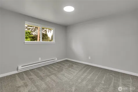 14314 127th Avenue E Puyallup WA 98374