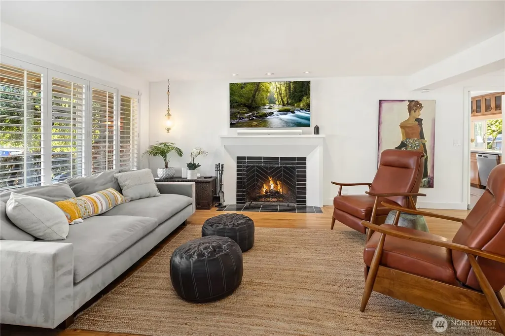 5414 SW Beach Drive Terrace Seattle WA 98116