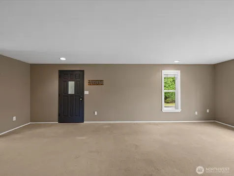 11905 2nd Drive SE Everett WA 98208