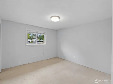 11905 2nd Drive SE Everett WA 98208