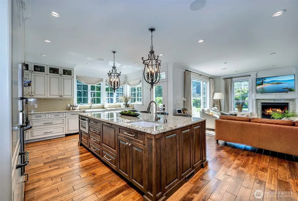 14819 54th Place W Edmonds WA 98026