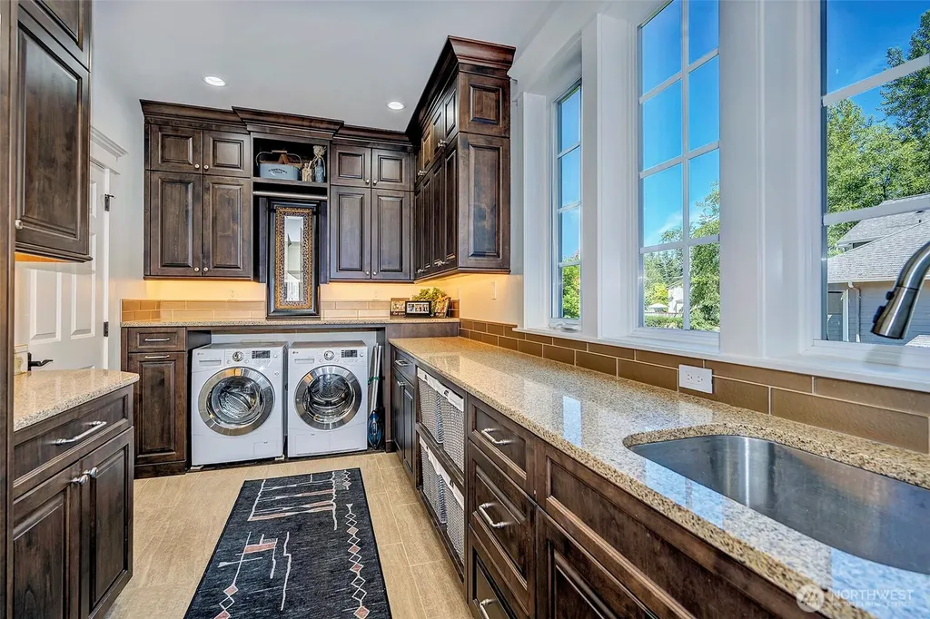 14819 54th Place W Edmonds WA 98026