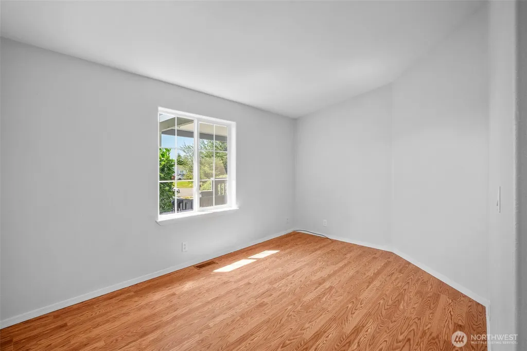 8374 Sea Breeze Court Blaine WA 98230