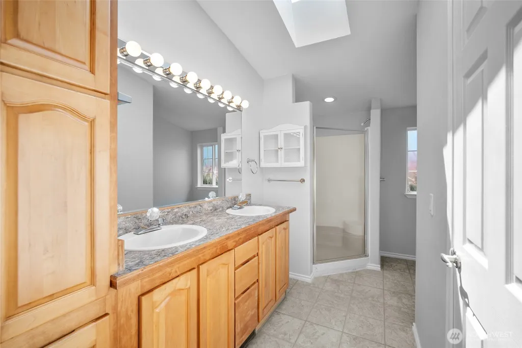 8374 Sea Breeze Court Blaine WA 98230
