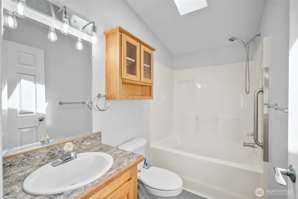 8374 Sea Breeze Court Blaine WA 98230