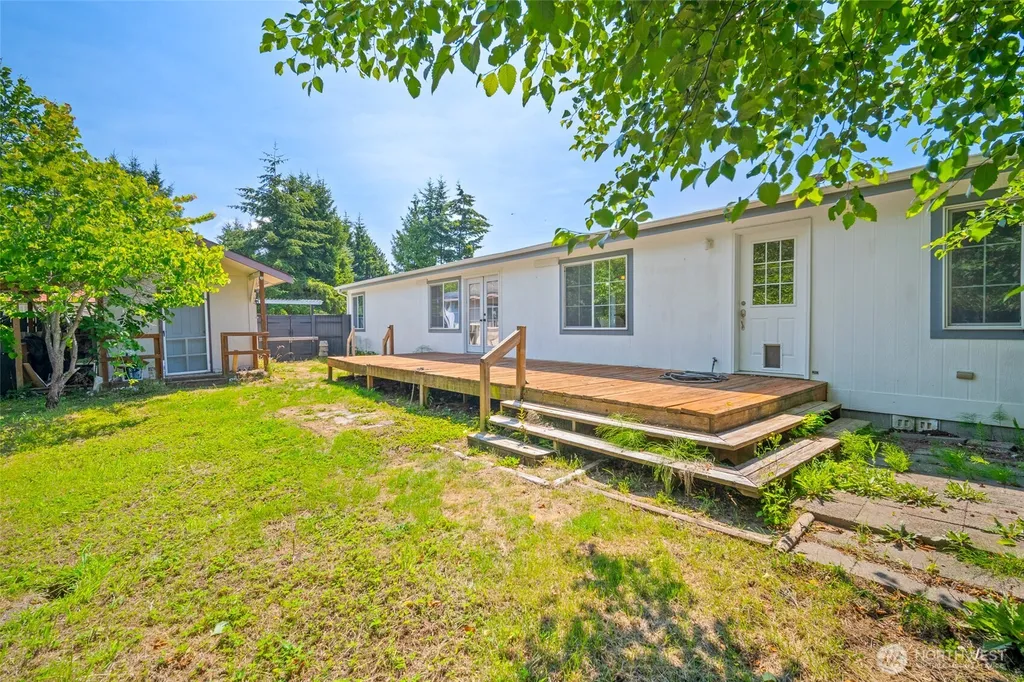 8374 Sea Breeze Court Blaine WA 98230