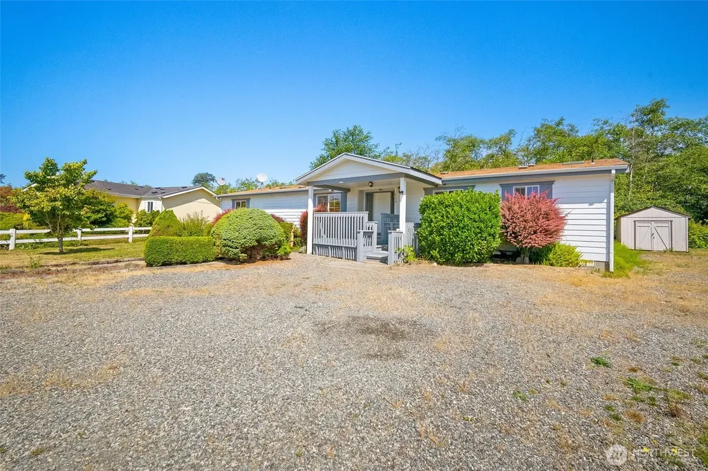 8374 Sea Breeze Court Blaine WA 98230