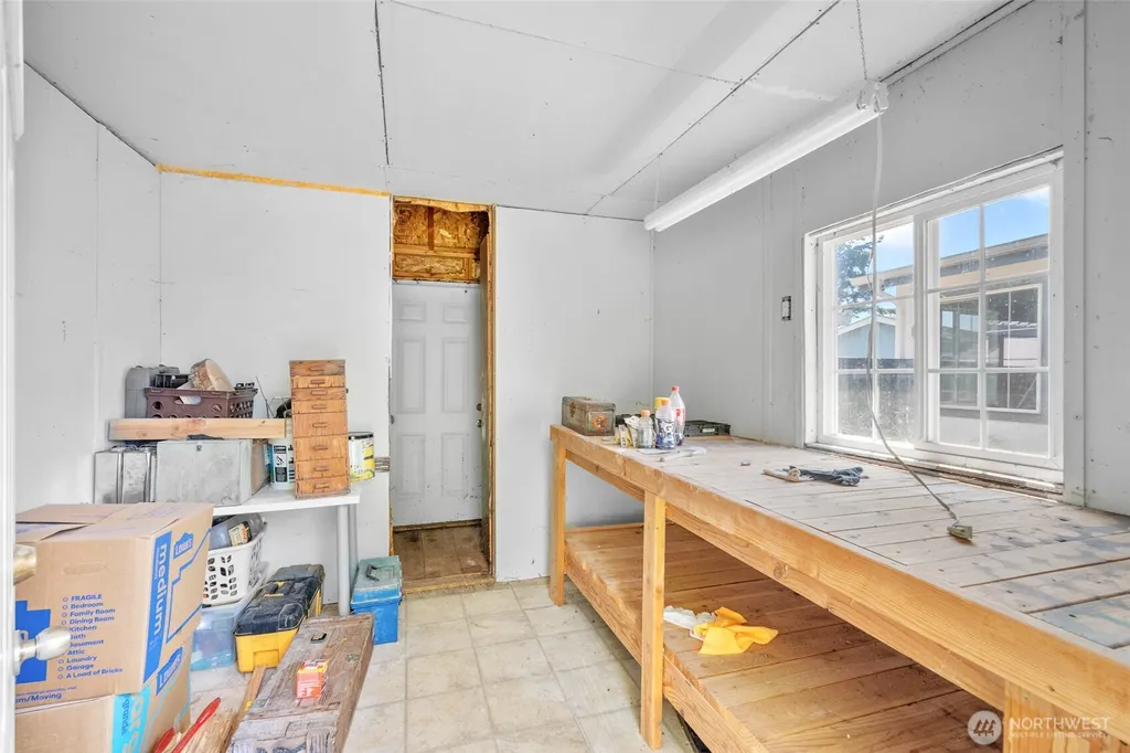 8374 Sea Breeze Court Blaine WA 98230
