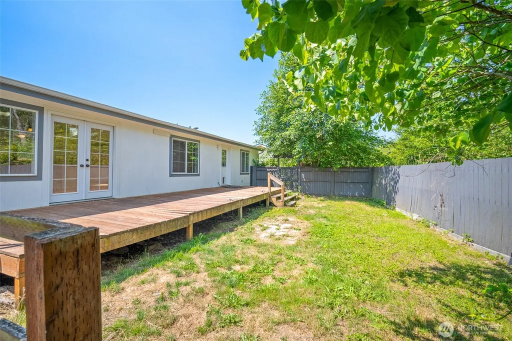 8374 Sea Breeze Court Blaine WA 98230