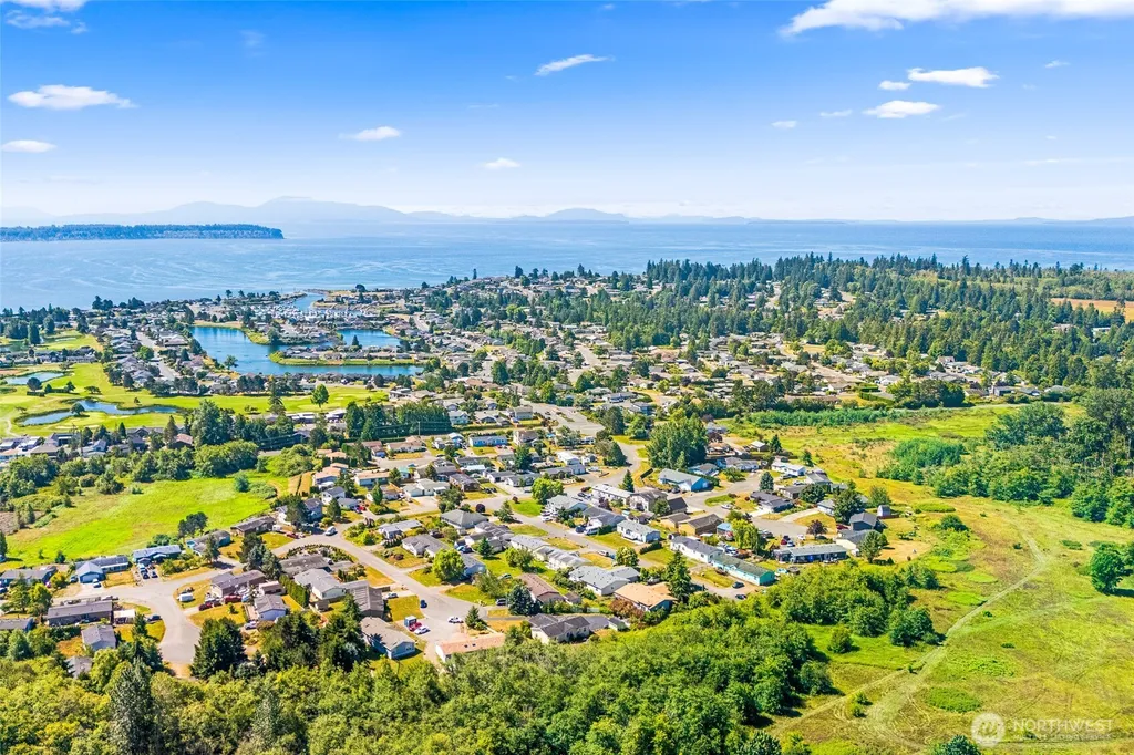 8374 Sea Breeze Court Blaine WA 98230