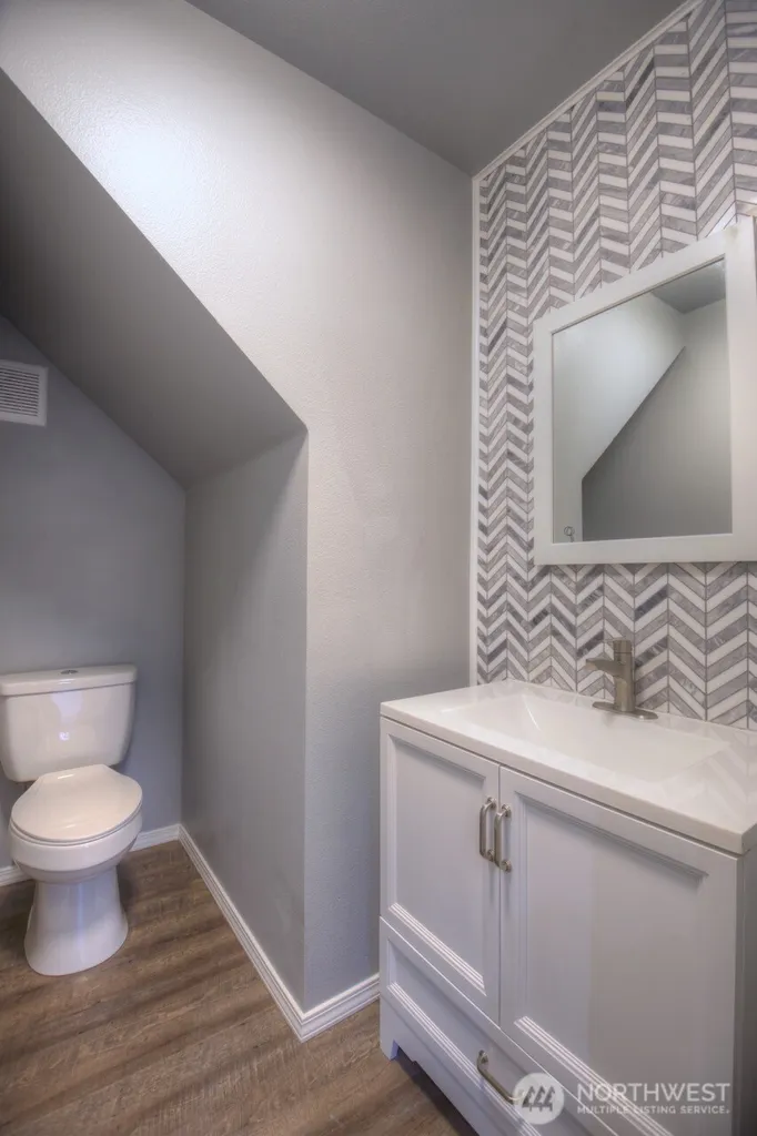 4043 Wonderwood Lane SE Lacey WA 98503