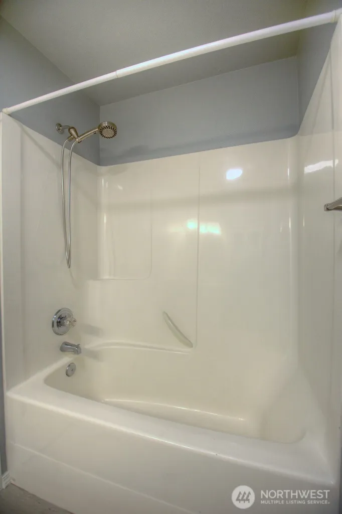 4043 Wonderwood Lane SE Lacey WA 98503