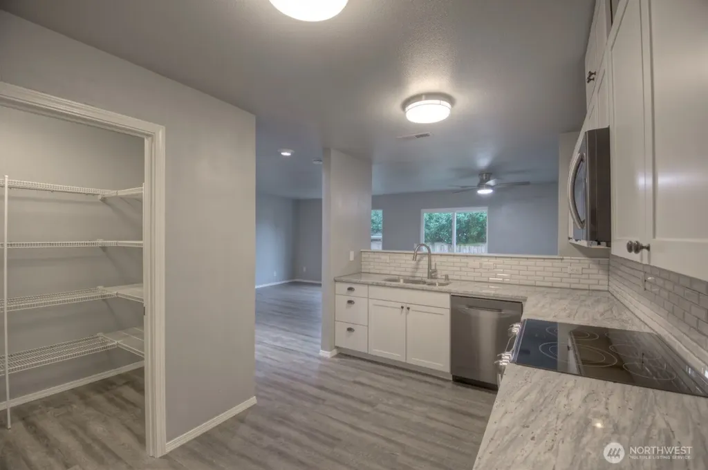 4043 Wonderwood Lane SE Lacey WA 98503