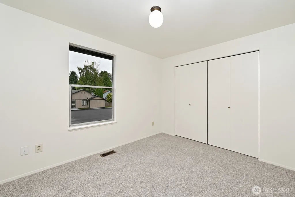 3013 M Street NE Auburn WA 98002