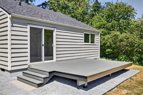 12302 7th Place SW Seattle WA 98146