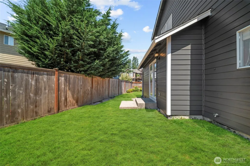 15804 131st Avenue Puyallup WA 98374