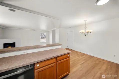15804 131st Avenue Puyallup WA 98374