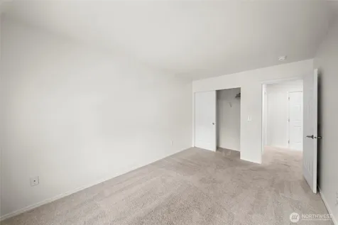 15804 131st Avenue Puyallup WA 98374