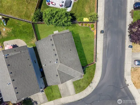 15804 131st Avenue Puyallup WA 98374