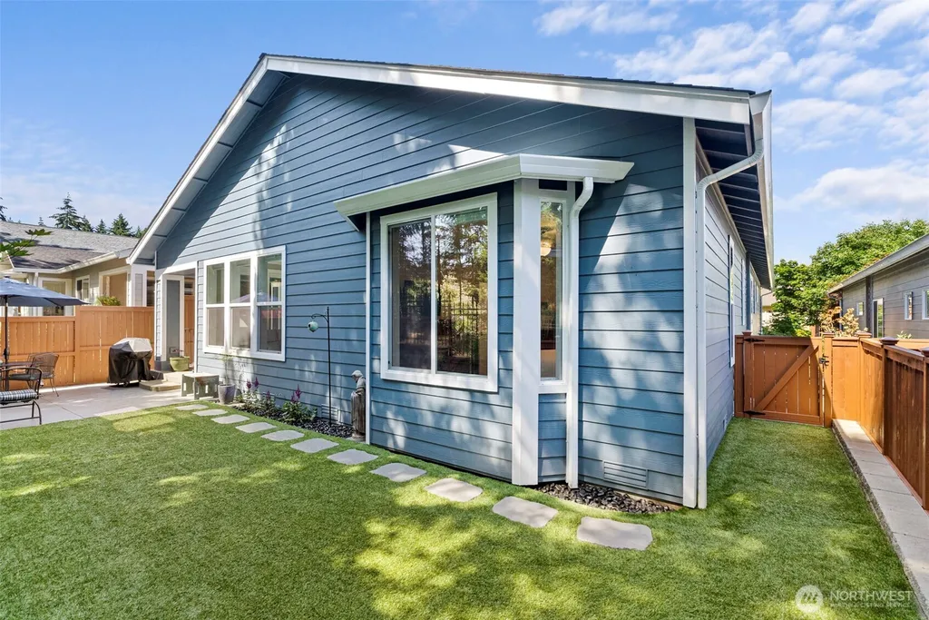 8301 Orcas Loop NE Lacey WA 98516