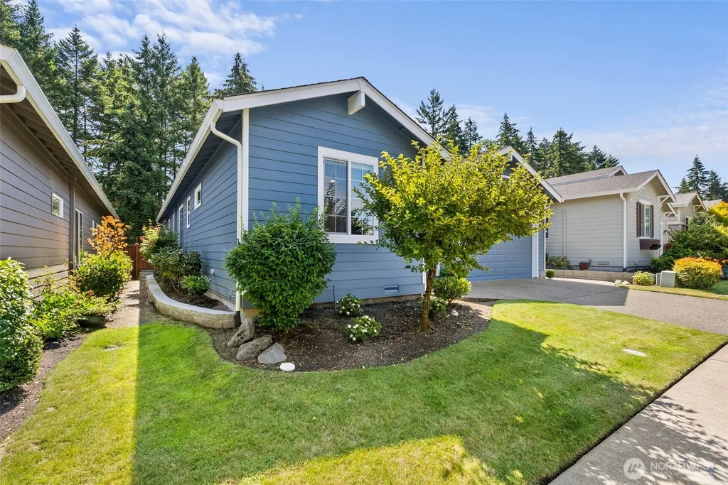 8301 Orcas Loop NE Lacey WA 98516