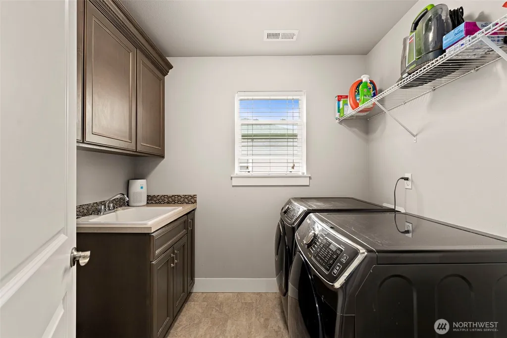 17419 126th Avenue Ct E Puyallup WA 98374