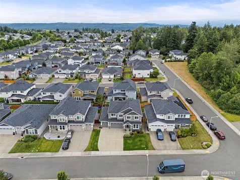 17419 126th Avenue Ct E Puyallup WA 98374