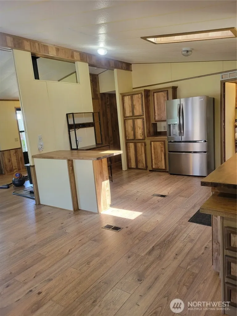 1427 100th Street SW Everett WA 98204