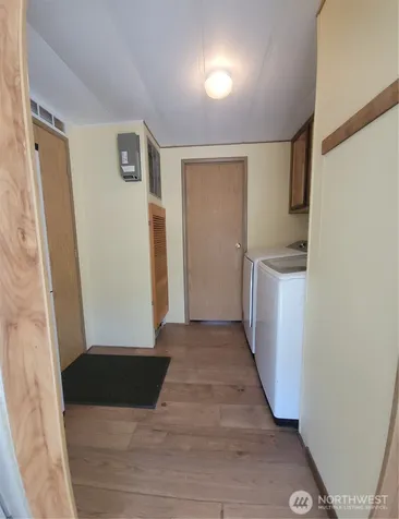 1427 100th Street SW Everett WA 98204