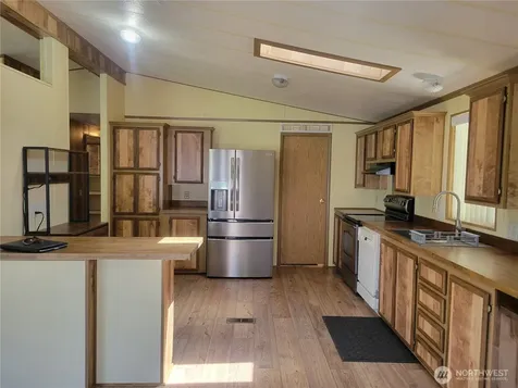 1427 100th Street SW Everett WA 98204