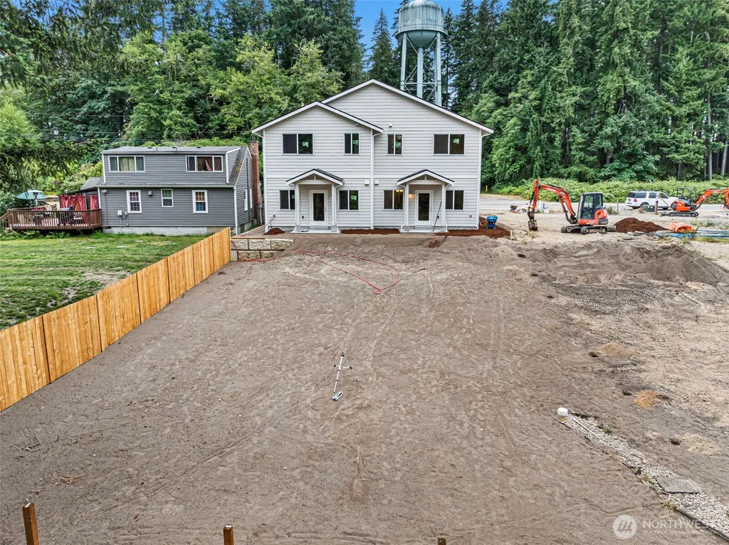 5158 W Francis Street Bremerton WA 98312