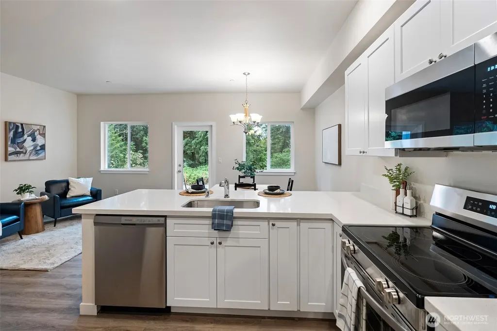 5158 W Francis Street Bremerton WA 98312