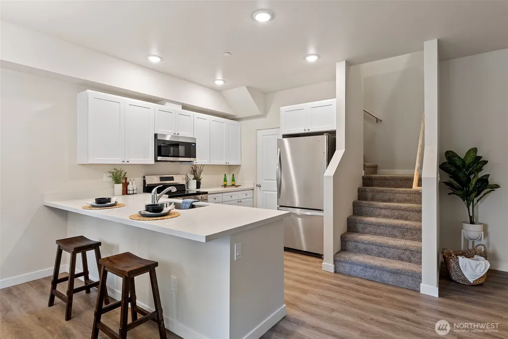 5158 W Francis Street Bremerton WA 98312